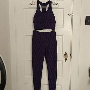 2 Piece Yoga, Jogging Athletic Set NWT Size S/M $40/set. Deep Red.